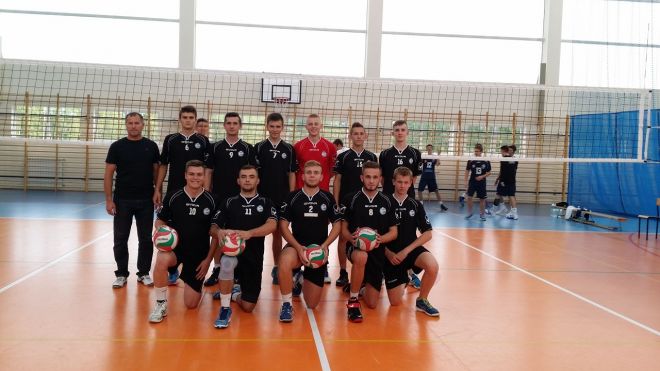 Drużyna Juniorów GKS JAGUAR Wolanów